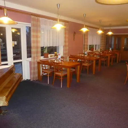 Otel Zatisi Františkovy Lázně